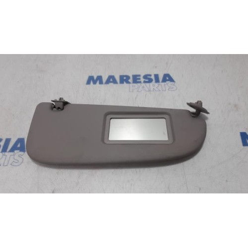 Peugeot - 206 - Sun visor