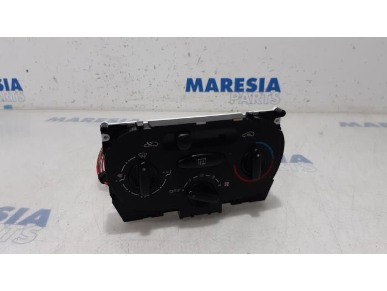 Peugeot - 206 - Heater control panel