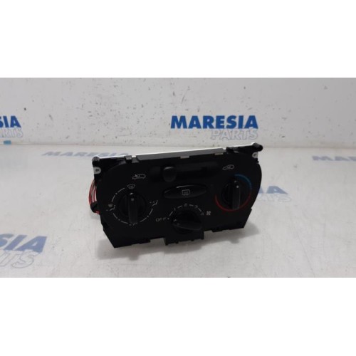 Peugeot - 206 - Heater control panel