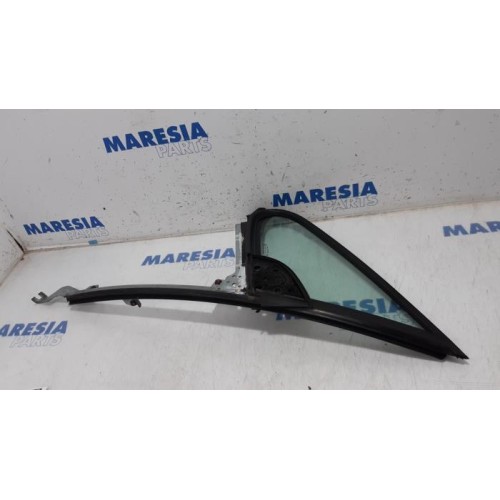 Peugeot - 307 - Quarter light, front left