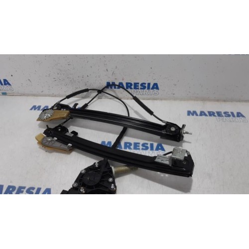 Alfa Romeo - Mito - Window mechanism 2-door, front right