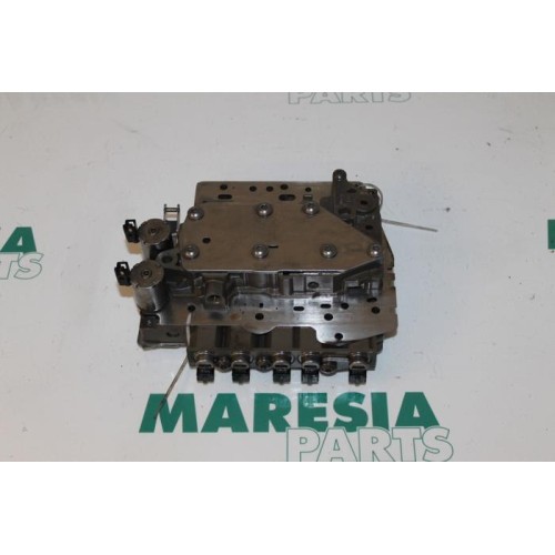 Renault - Clio - Kleppenblok hydraulisch