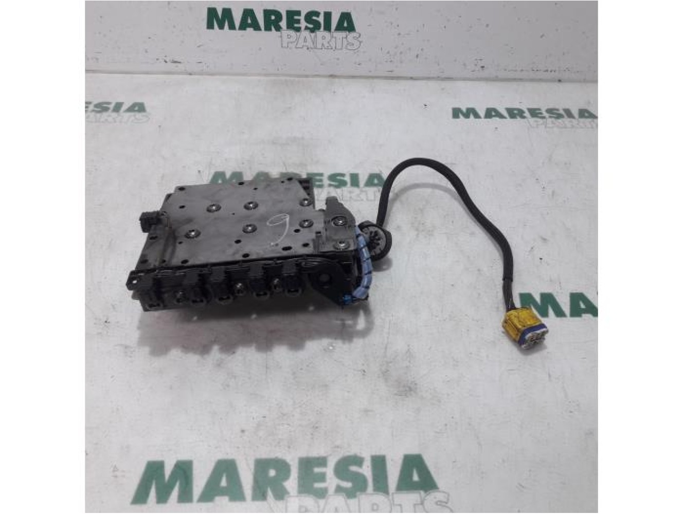 Peugeot - 307 - Hydraulic valve unit