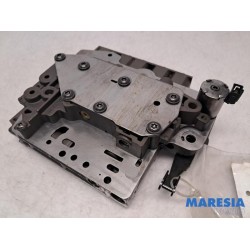 Renault - Espace - Hydraulic valve unit