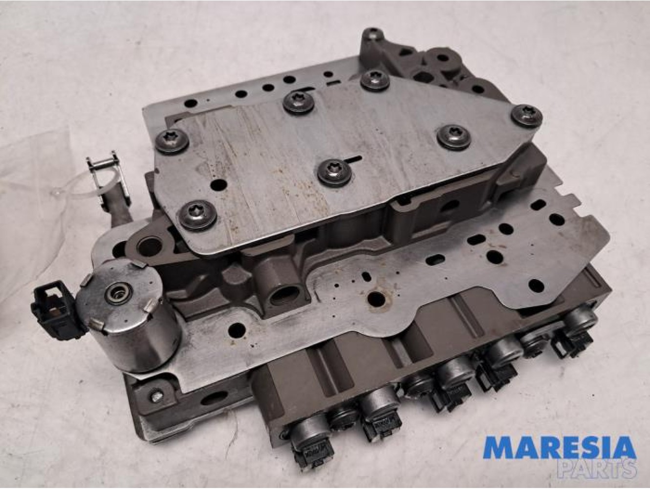 Renault - Espace - Hydraulic valve unit