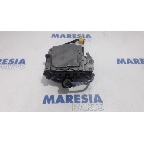 Peugeot - 207 - Bloc soupapes hydraulique