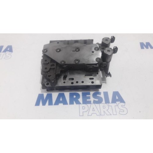 Citroen - C5 - Bloc soupapes hydraulique