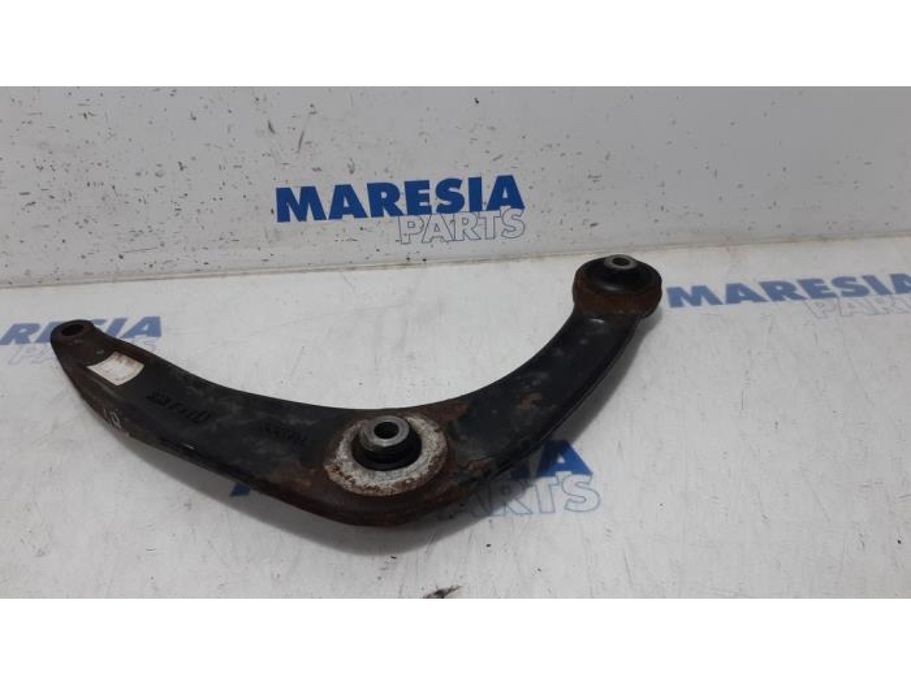 Citroen - Berlingo - Front lower wishbone, right