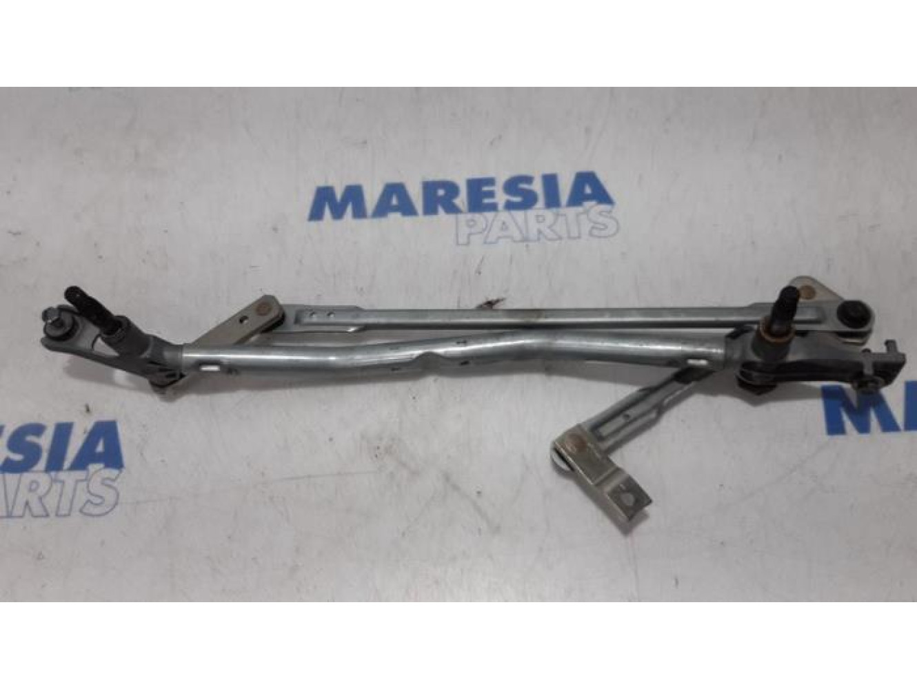 Citroen - Berlingo - Wiper mechanism