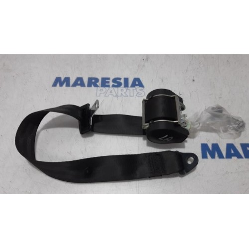 Peugeot - 207 - Sicherheitsgurt links hinten