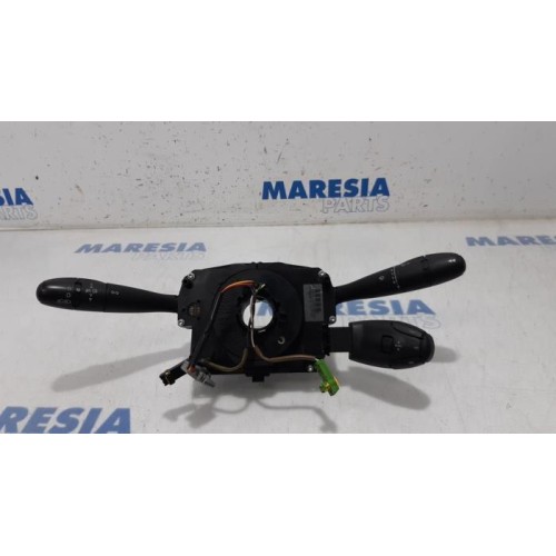 Peugeot - 207 - Steering column stalk