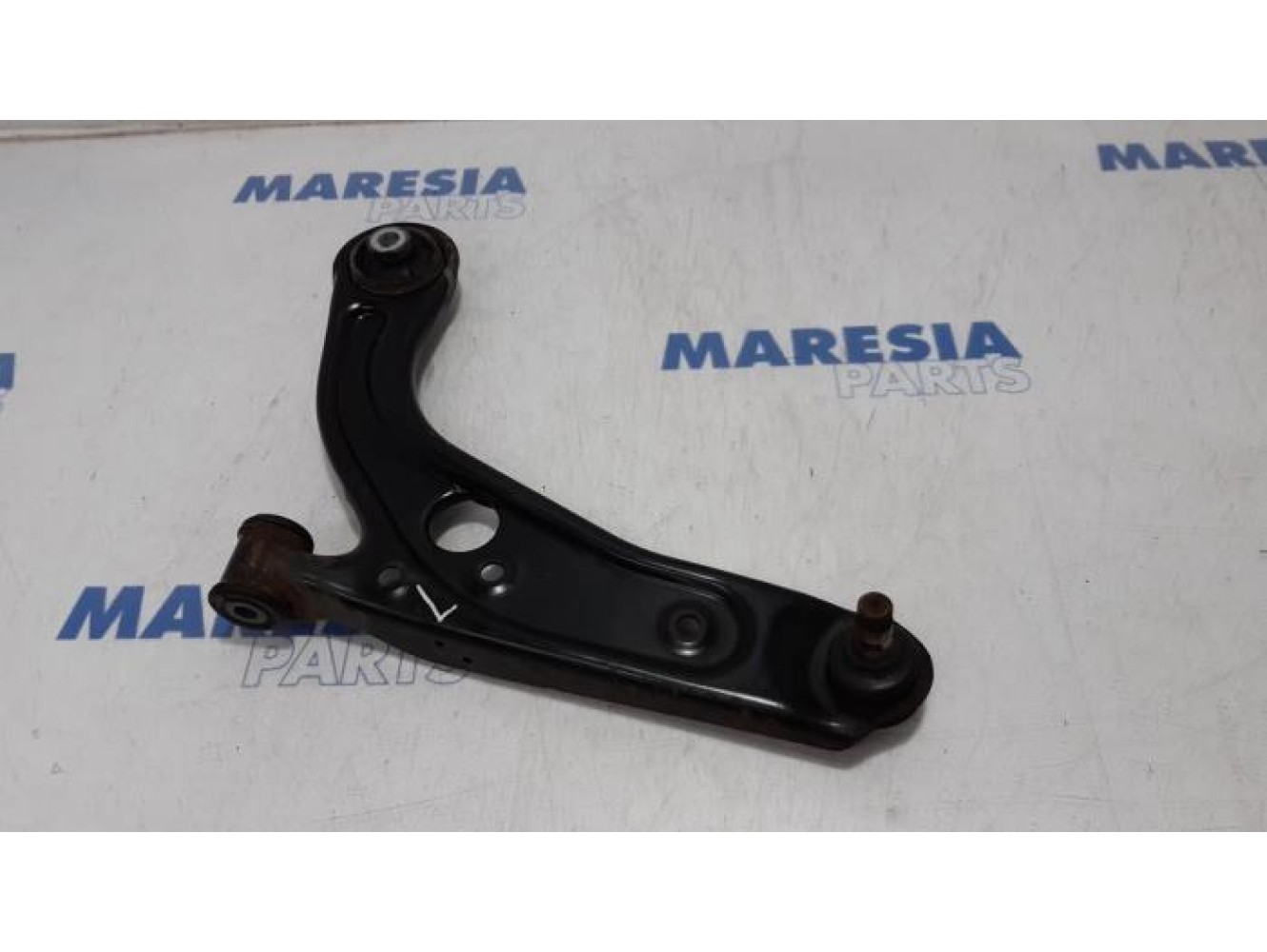 Fiat - Panda - Front lower wishbone, left