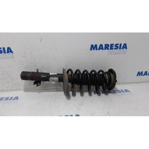 Peugeot - 207 - Front shock absorber rod, left