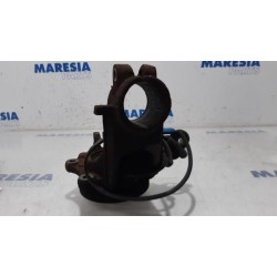 Peugeot - 207 - Fusee links-voor