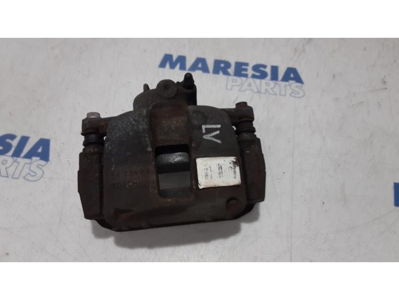 Peugeot - 207 - Front brake calliper, left