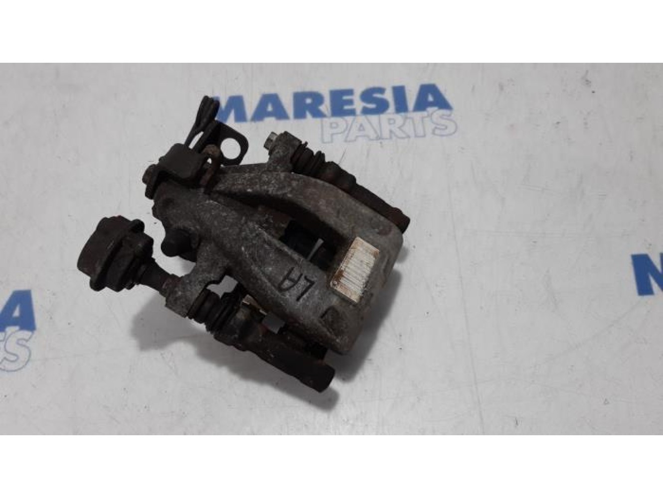 Peugeot - 207 - Rear brake calliper, left