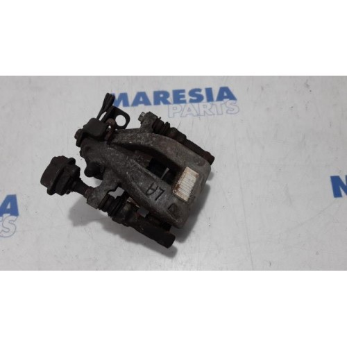 Peugeot - 207 - Rear brake calliper, left