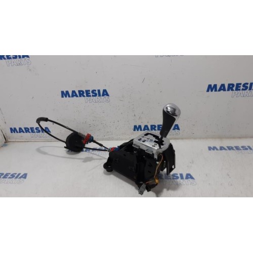 Peugeot - 207 - Gear stick
