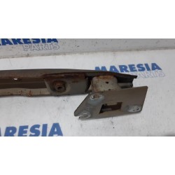 Peugeot - 207 - Rear bumper frame