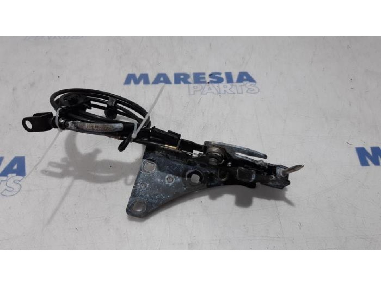 Peugeot - 207 - Convertible lock