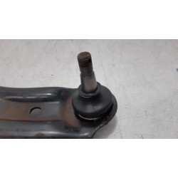 Peugeot - 107 - Querlenker unten links vorne