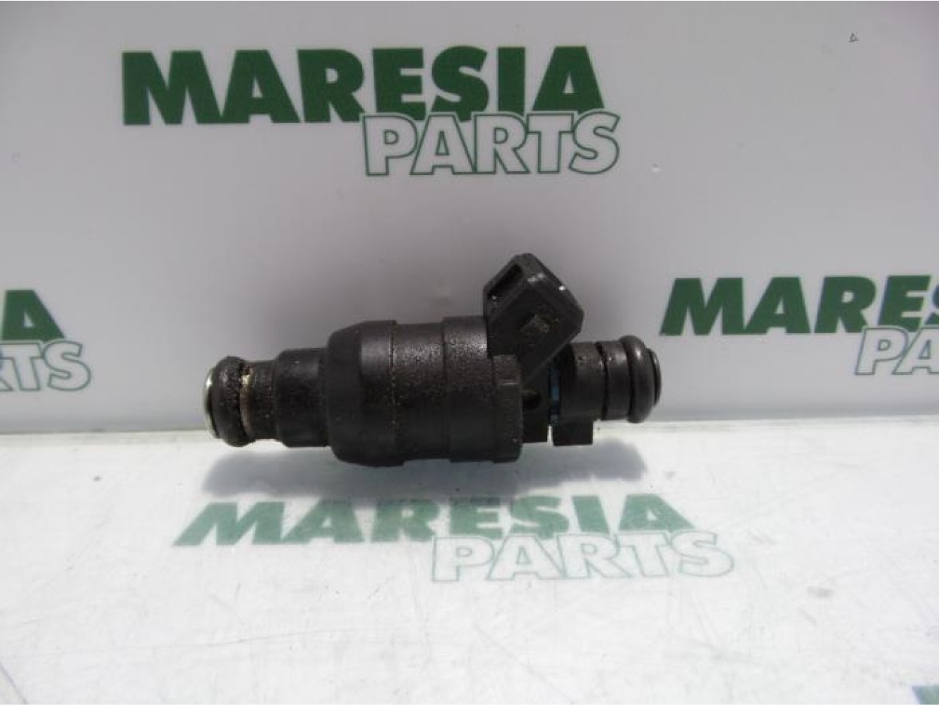 Peugeot - 406 - Injector (petrol injection)