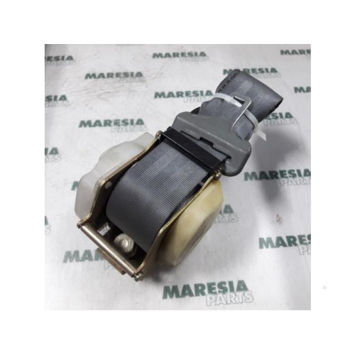 Renault - Laguna - Rear seatbelt, right