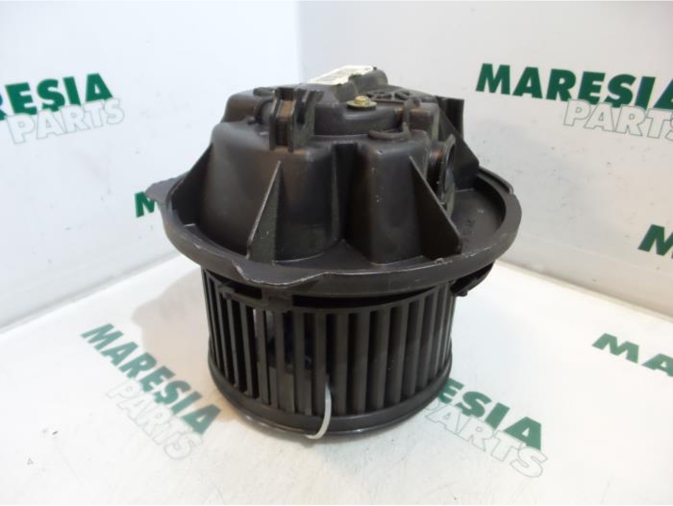 Citroen - C5 - Heating and ventilation fan motor