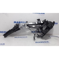 Peugeot - 307 - Convertible top hinge