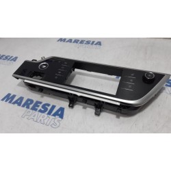 Citroen - C4 Picasso - Multi-media control unit