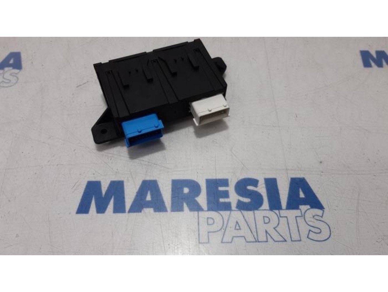 Citroen - C4 Picasso - Alarm Modul
