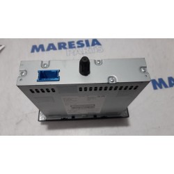 Citroen - C4 Picasso - CD changer