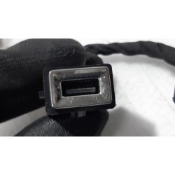 Citroen - C4 Picasso - AUX / USB connection