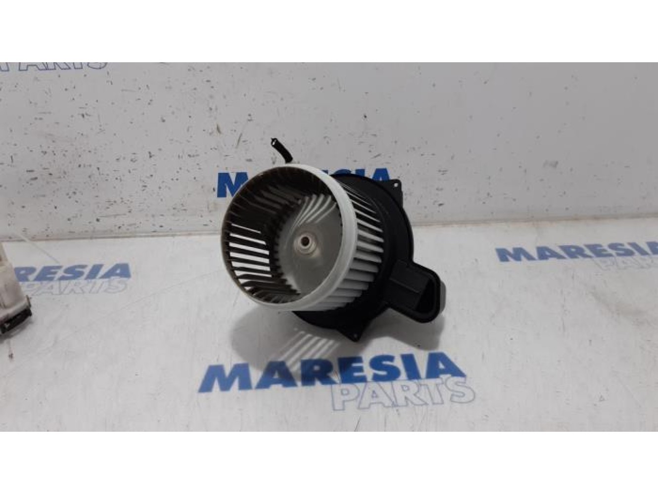 Fiat - 500 - Heating and ventilation fan motor