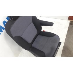 Opel - Vivaro - Seat, right