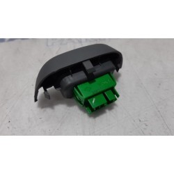 Peugeot - 107 - Multi-functional window switch