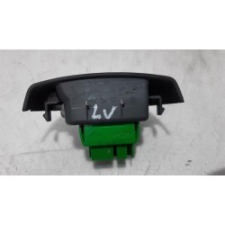Peugeot - 107 - Multi-functional window switch