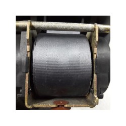 Renault - Megane - Rear seatbelt, centre