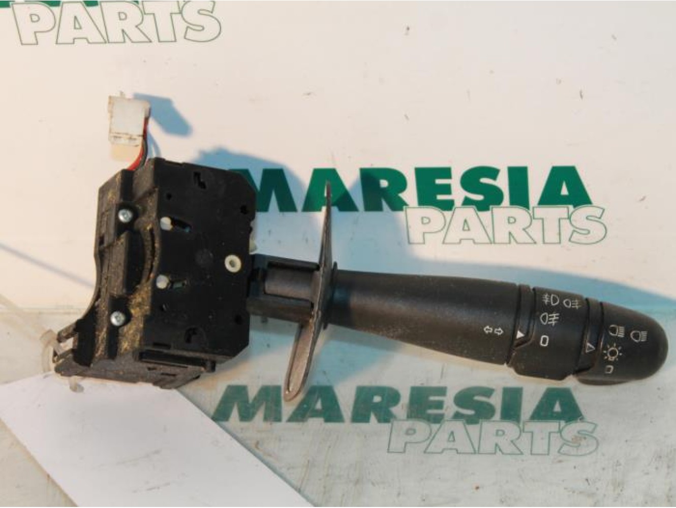 Renault - Megane - Indicator switch