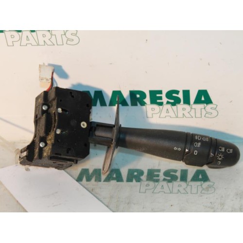 Renault - Megane - Indicator switch