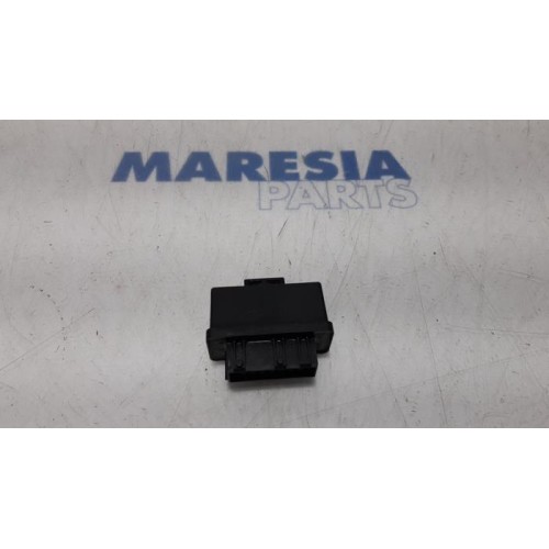 Citroen - Berlingo - Glow plug relay
