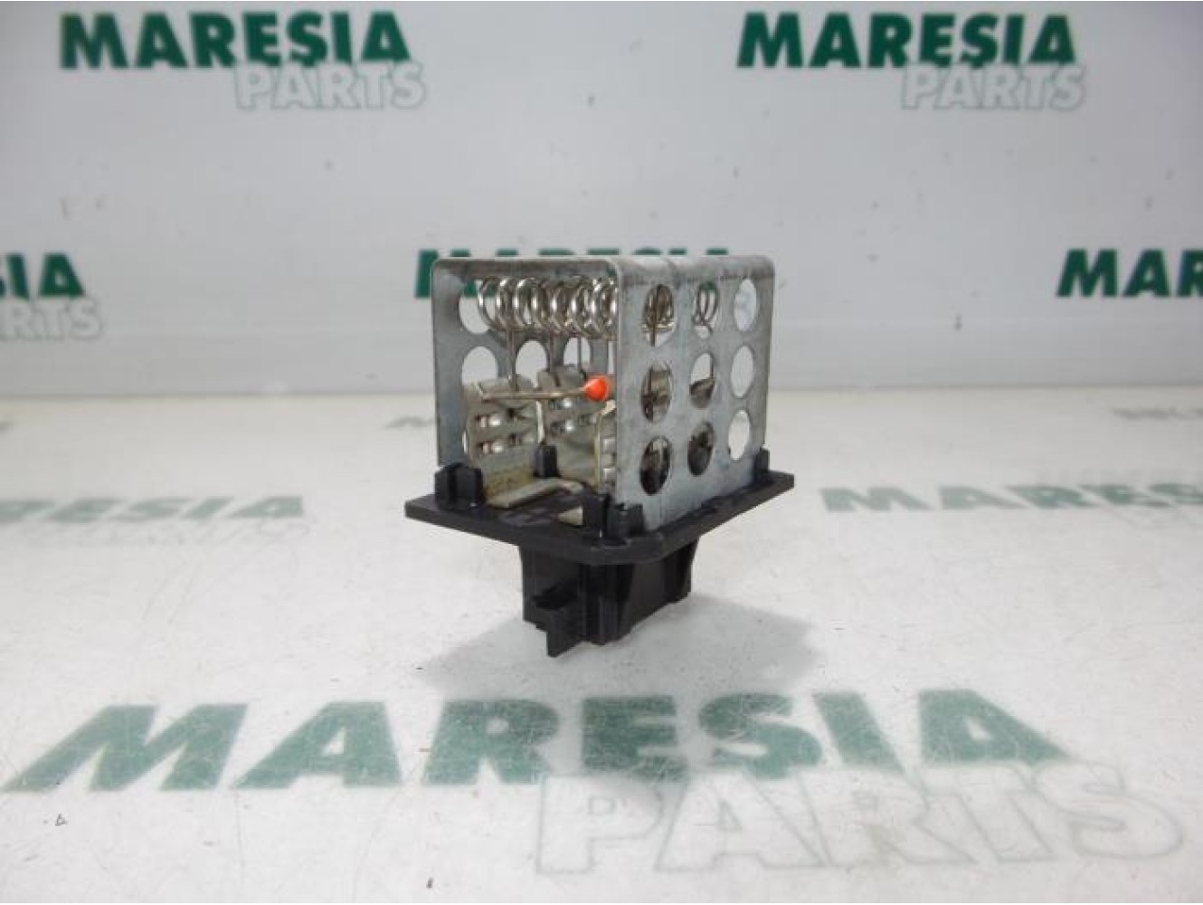 Peugeot - 206 - Heater resistor
