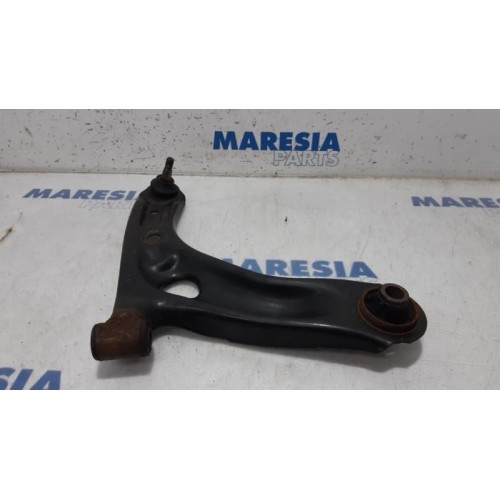 Peugeot - 107 - Front lower wishbone, right