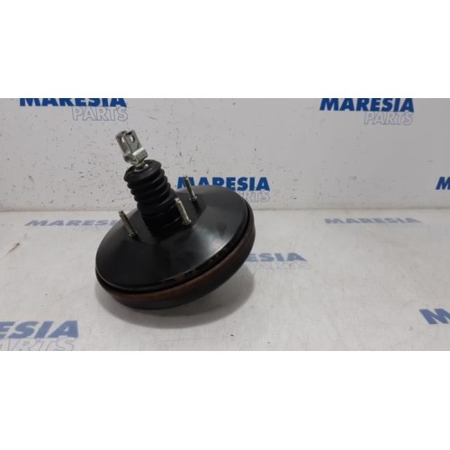 Peugeot - 107 - Brake servo