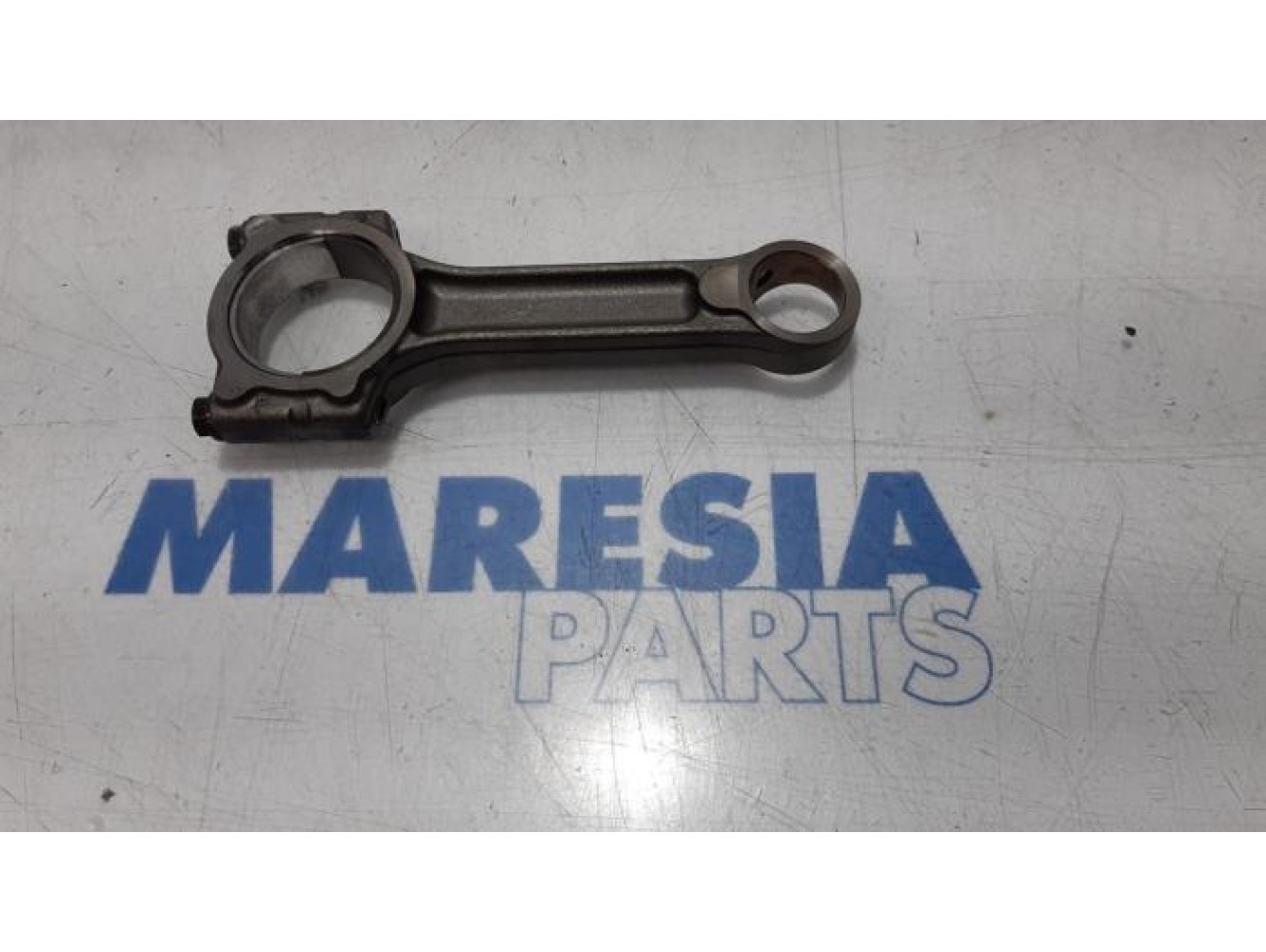Renault - Megane - Connecting rod