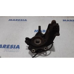 Citroen - C3 - Fusee links-voor