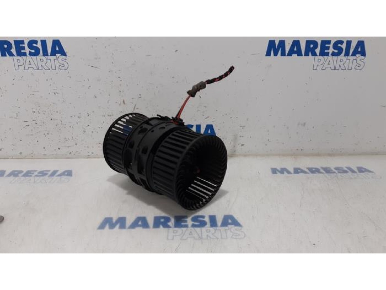 Renault - Megane - Heating and ventilation fan motor