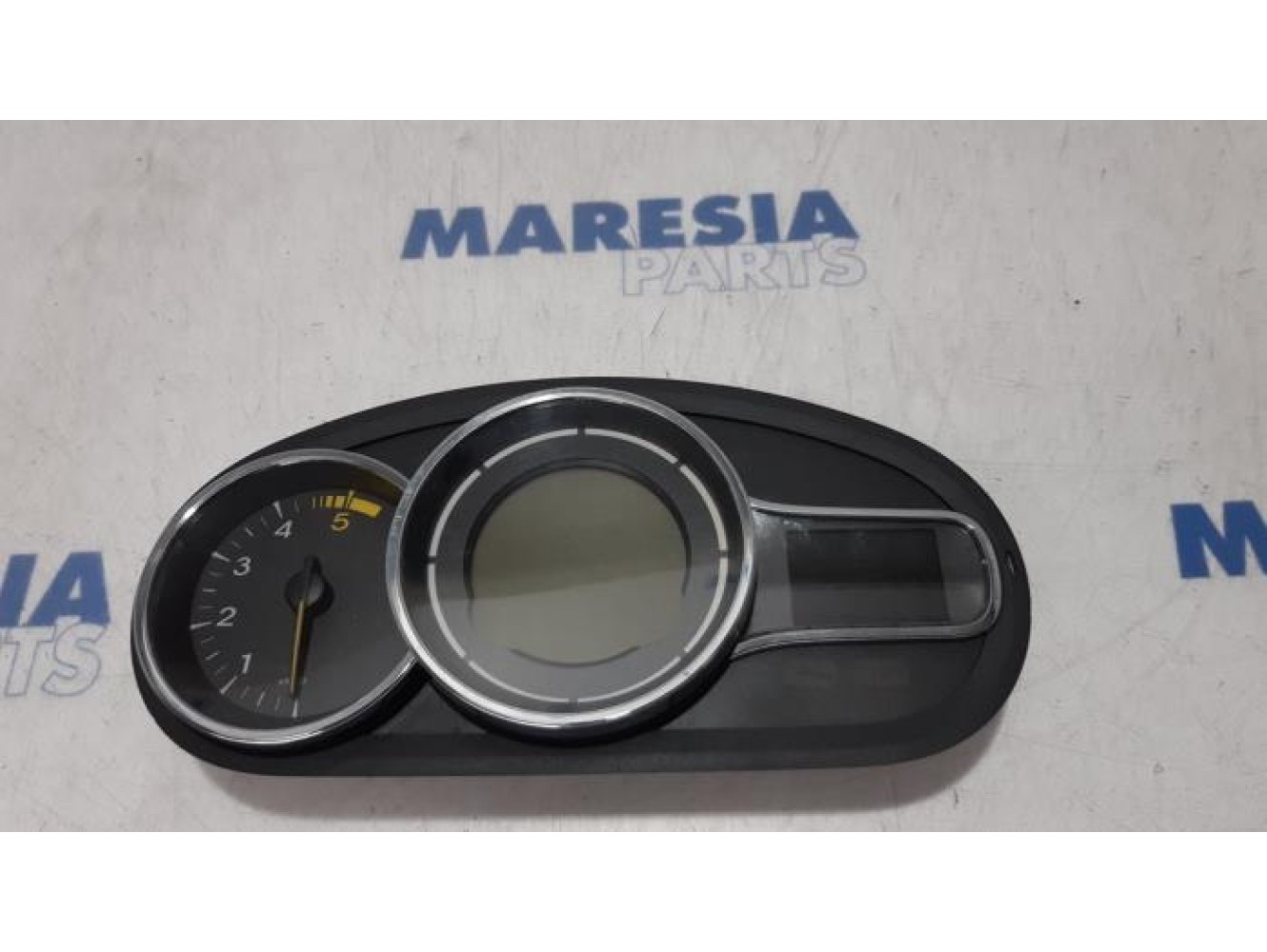 Renault - Megane - Instrument panel