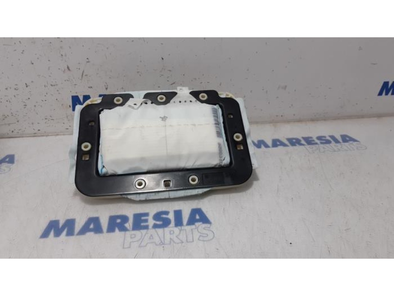 Renault - Megane - Right airbag (dashboard)