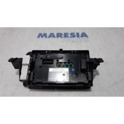 Renault - Megane - Navigation Display